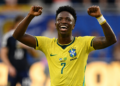Vini Jr. brilha, Brasil vence a Escócia, garante liderança do Grupo C e avança às 16 avos de final da Copa do Mundo